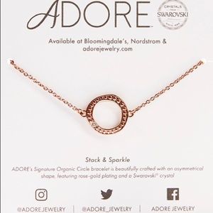 Adore rose gold bracelet
